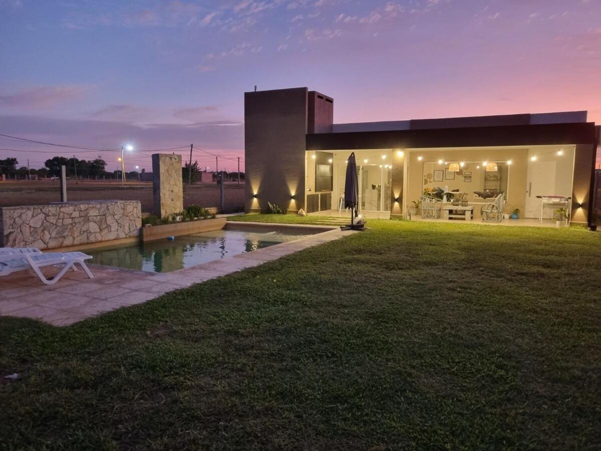 Quincho Sauco en Colonia Benitez - Chambres d’hôtes Colonia Benítez