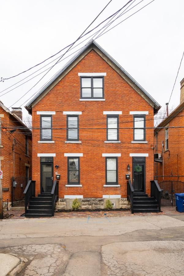 Prime Location Top Rated Clean Parking Free! - Bed and Breakfast Columbus