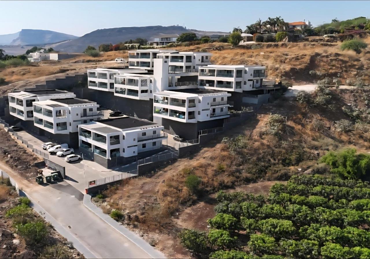 דירת נופש נוף לכנרת - B&B Migdal