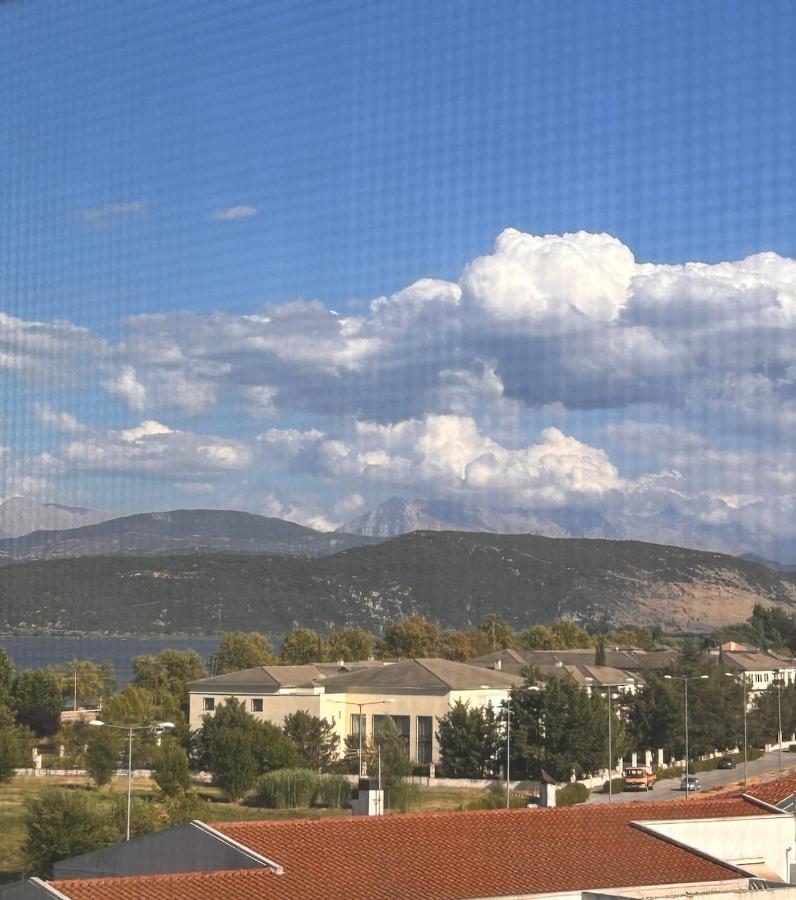 C1oannina 2floor apartment - style, comfort, lake view - Bed and Breakfast Ioánnina