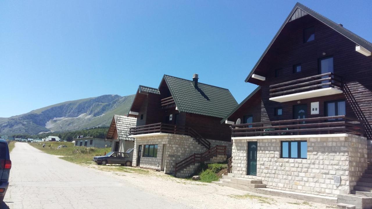 Guesthouse Wolf - B&B Žabljak