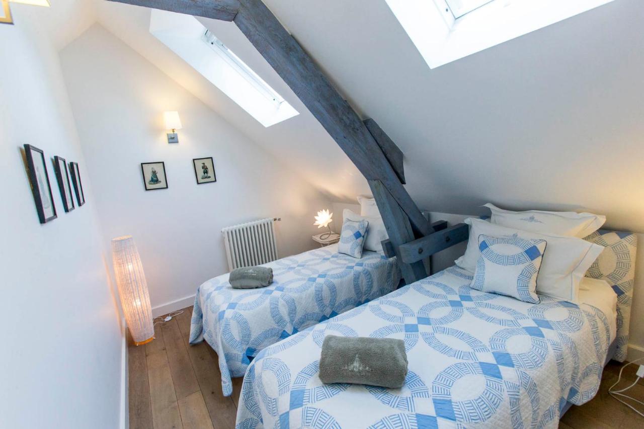 Duplex Apartment - 2 Bedrooms.