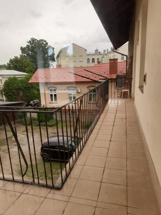 Dwupoziomowy Apartament w Centrum Miasta - B&B Jarosław
