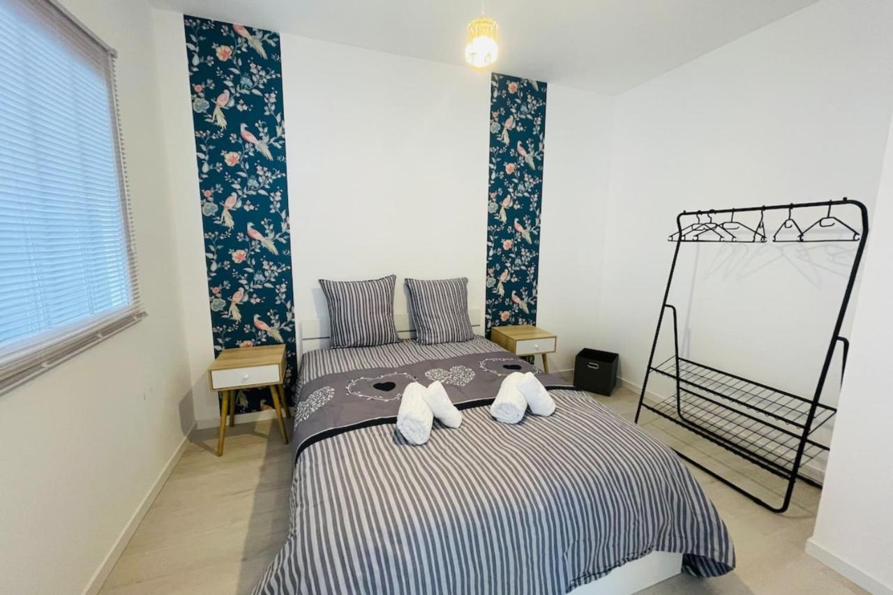 La Saint Jean avec climatisation - Bed and Breakfast Saint-Jean-d'Angély