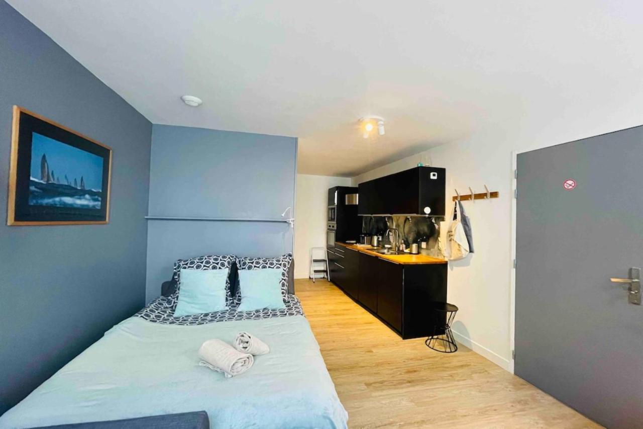 Studio moderne rénové - Bed and Breakfast Saint-Jean-d'Angély