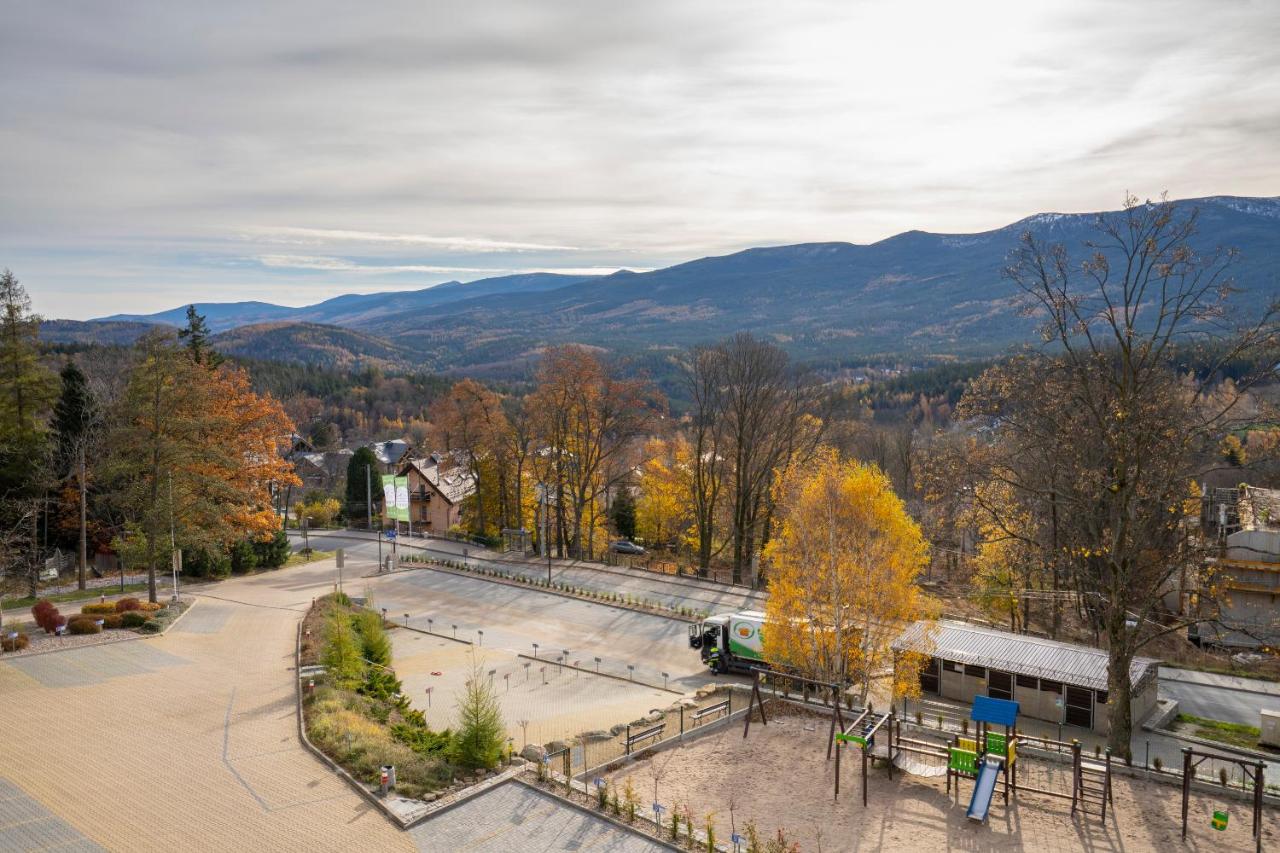 Karkonosky Apartamenty - Górny Widok - B&B Szklarska Poręba