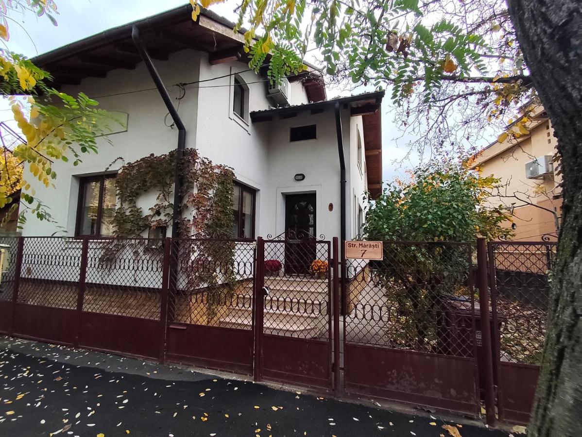 Casa Paul - B&B Craiova