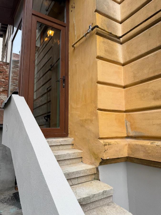 Studio Frumoasă 33 - B&B Bucarest
