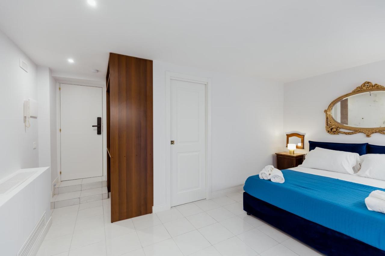 Großes Doppelzimmer