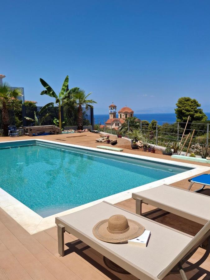 Rastoni Suites Xylokastro 1 - B&B Melissi