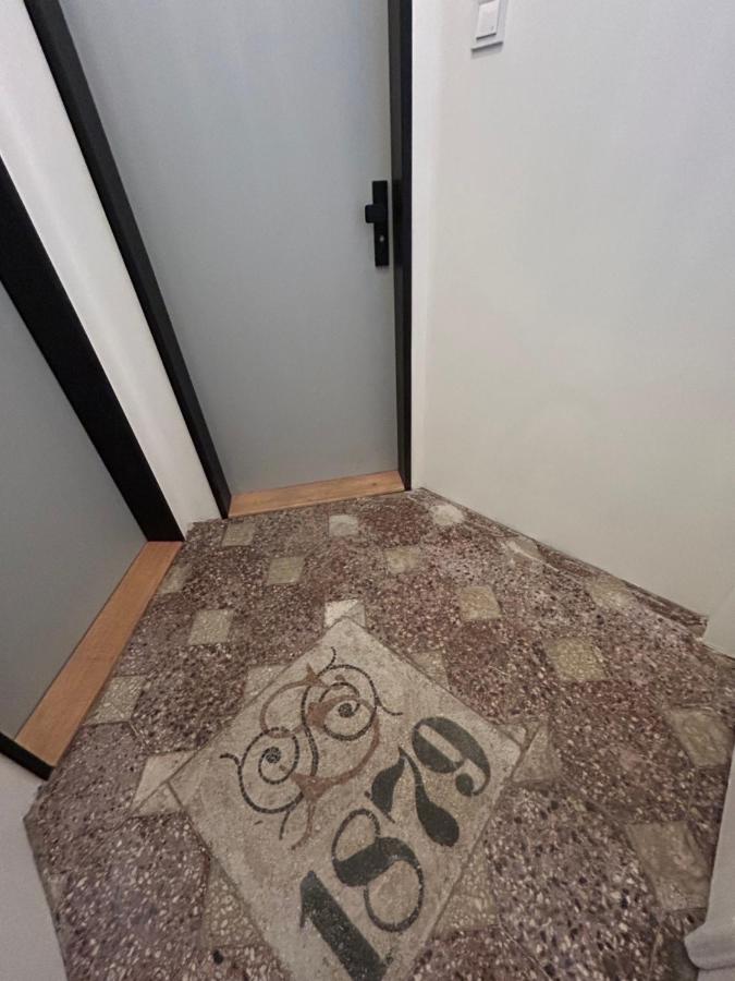 Apartmán 1879 - B&B Strakonice