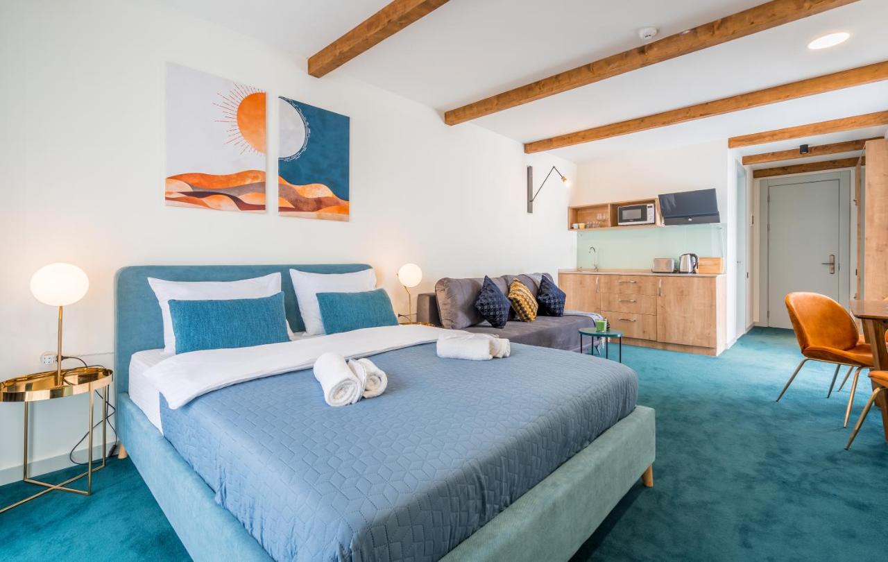 Apartamento con balcón