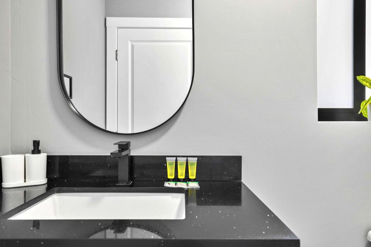 Modern Studio in Wynwood Midtown - B&B Miami