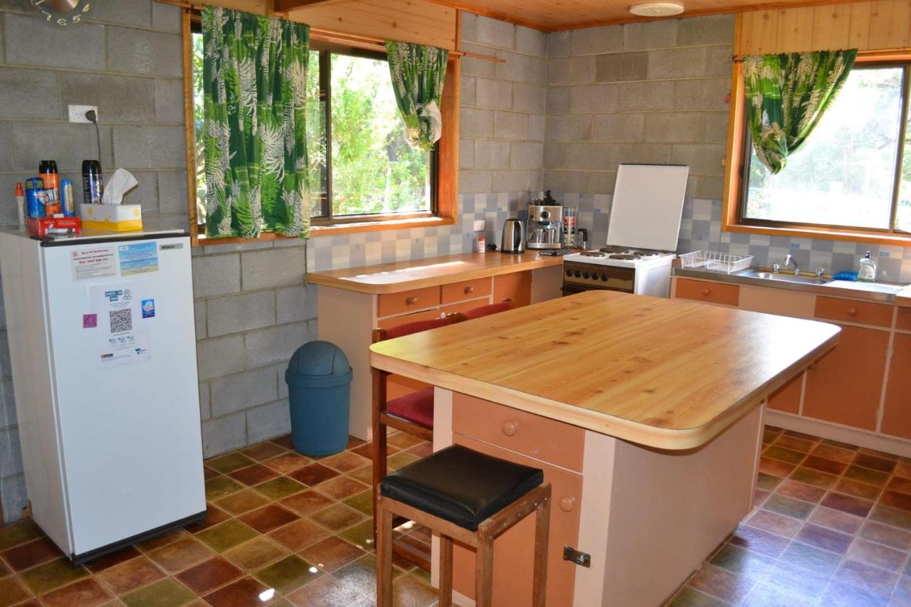 Sound Of The Surf - B&B Venus Bay