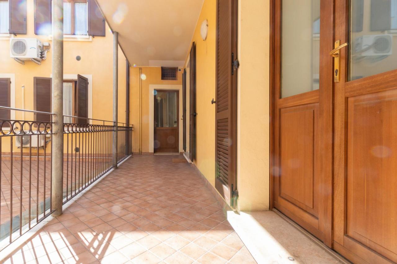 TEATRUM LOFT Teatro Galli -Jacuzzi in camera - B&B Rimini