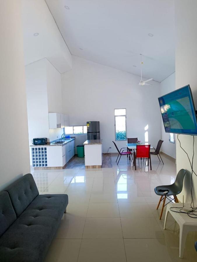 Casa con 4 camere da letto