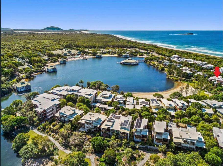 Twin Waters 3 Bedroom Lake View Villa - Bed and Breakfast Twin Waters