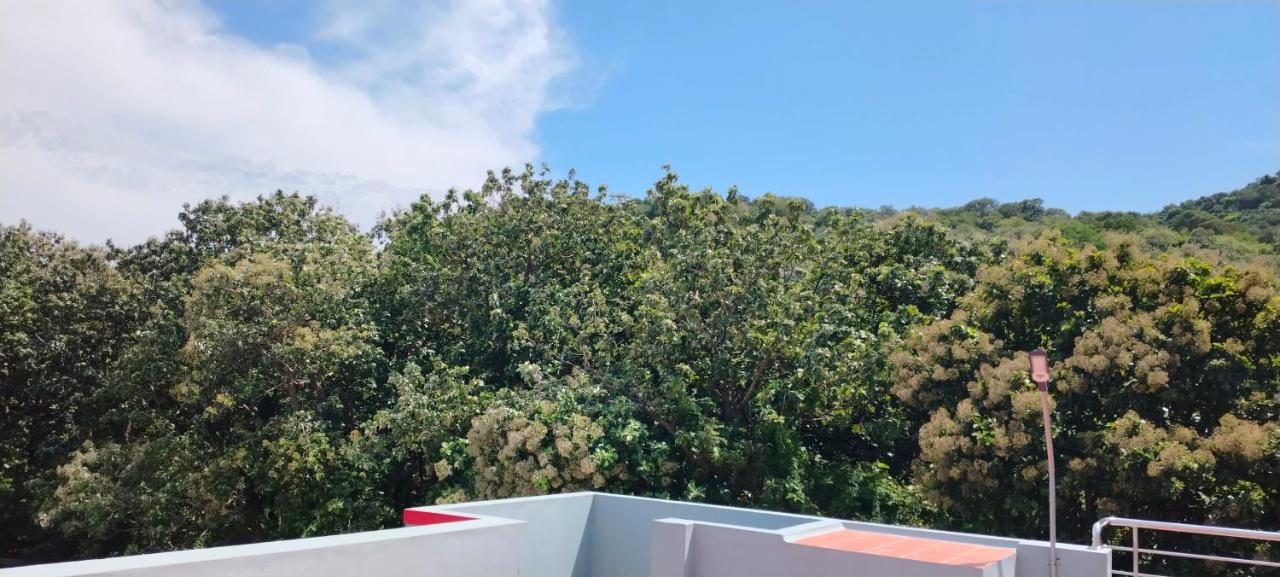 New Aathi Cottage - B&B Kuttālam