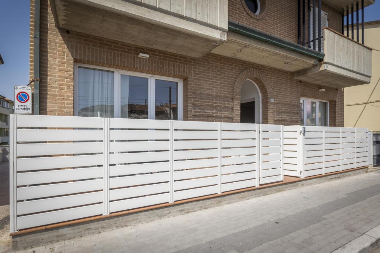 Bilocale comodo e centrale by Host Hero - Chambres d’hôtes Civitanova Marche