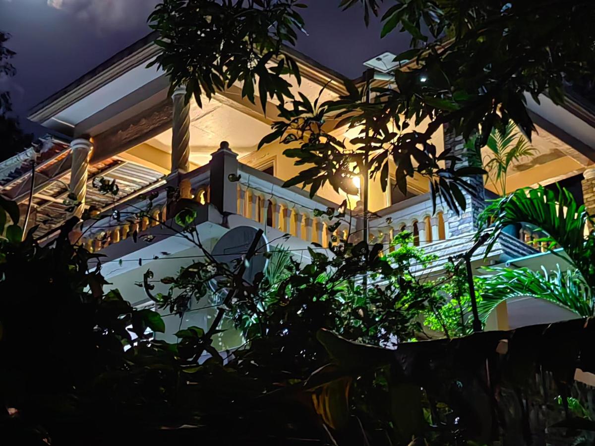 Henz and Sia Tourist residence - B&B Port Mathurin