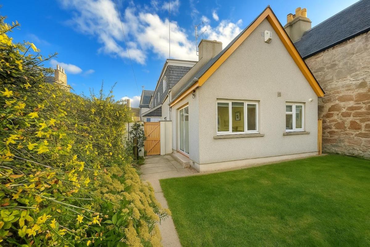 3 bed home close to the beach, pets welcome, Nairn - B&B Nairn