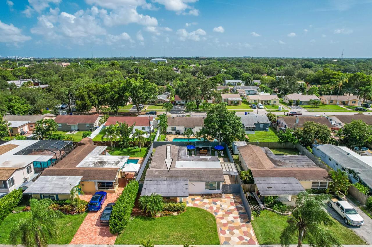 Hollywood Villa Luxury & Private Pool - Ferienwohnung Hollywood