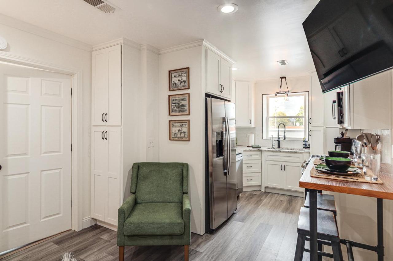 2 Mi to Ark Encounter! Walkable Williamstown Condo - Ferienwohnung Williamstown (Kentucky)