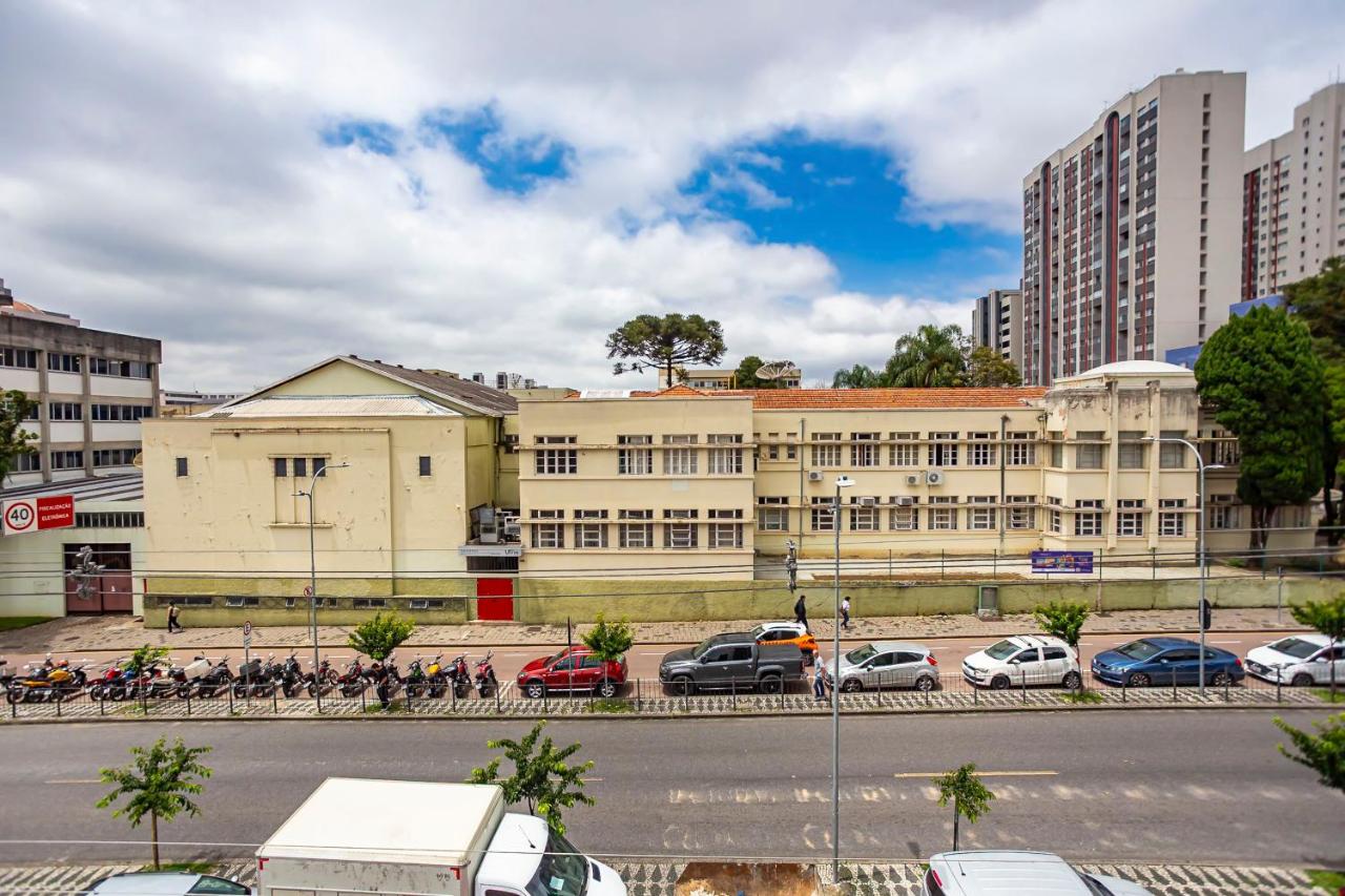 Apartamento inteiro de 1 quarto no Edifício Carajás, Centro de Curitiba - B&B Curitiba