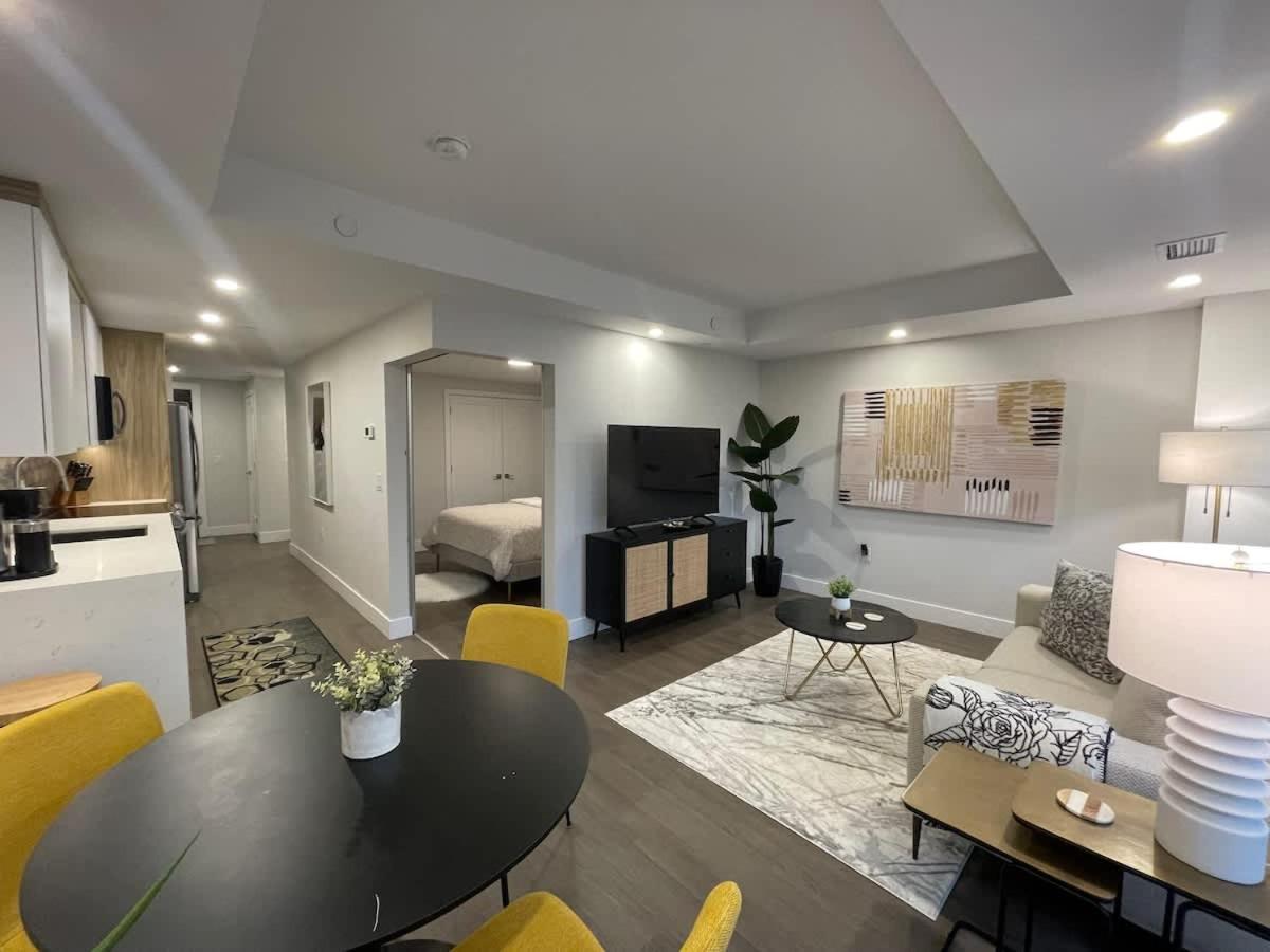 Downtown bright & cozy 1 BR with 6 appliances - B&B Halifax