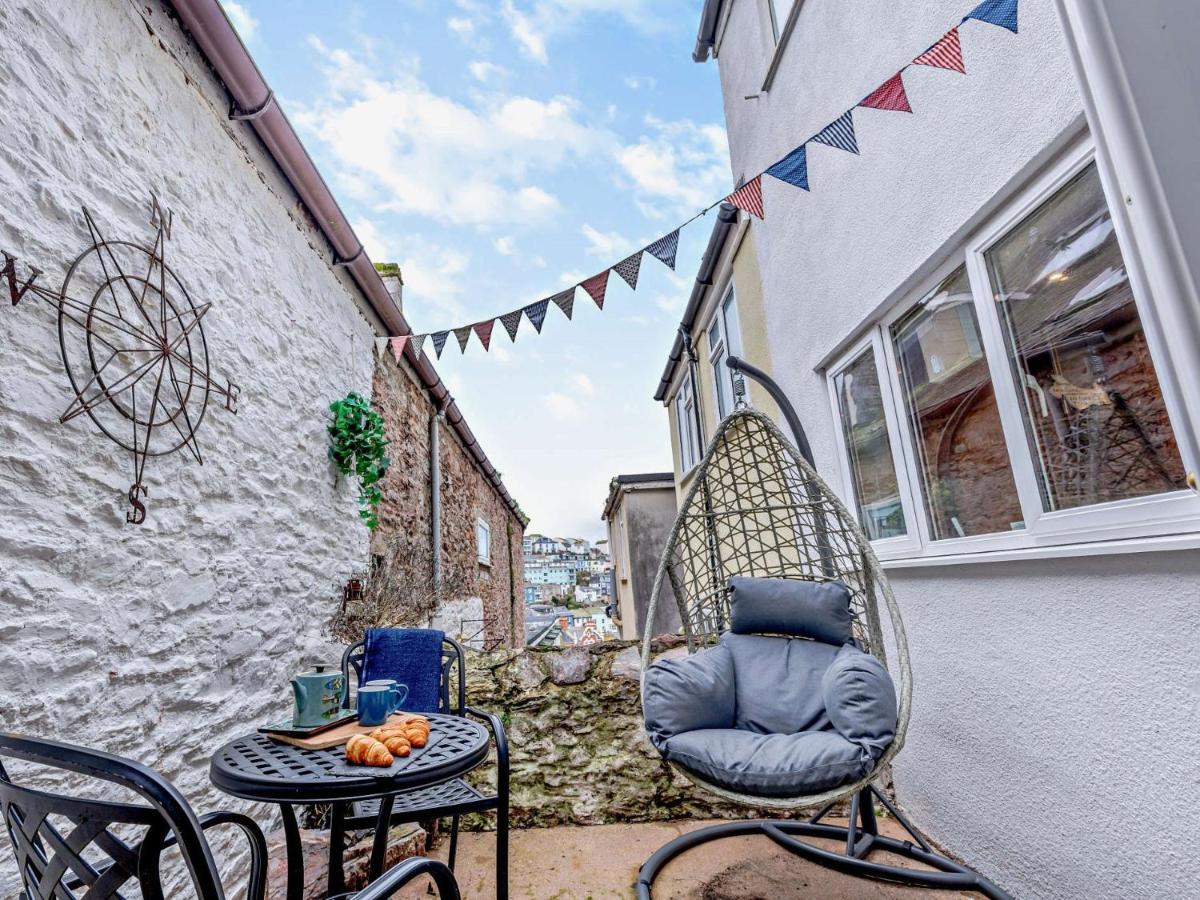 2 Bed in Brixham 93990 - Chambres d’hôtes Brixham