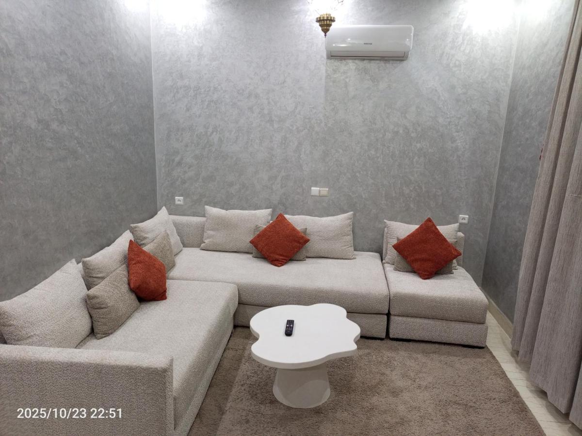 One-Bedroom Apartment with Terrace