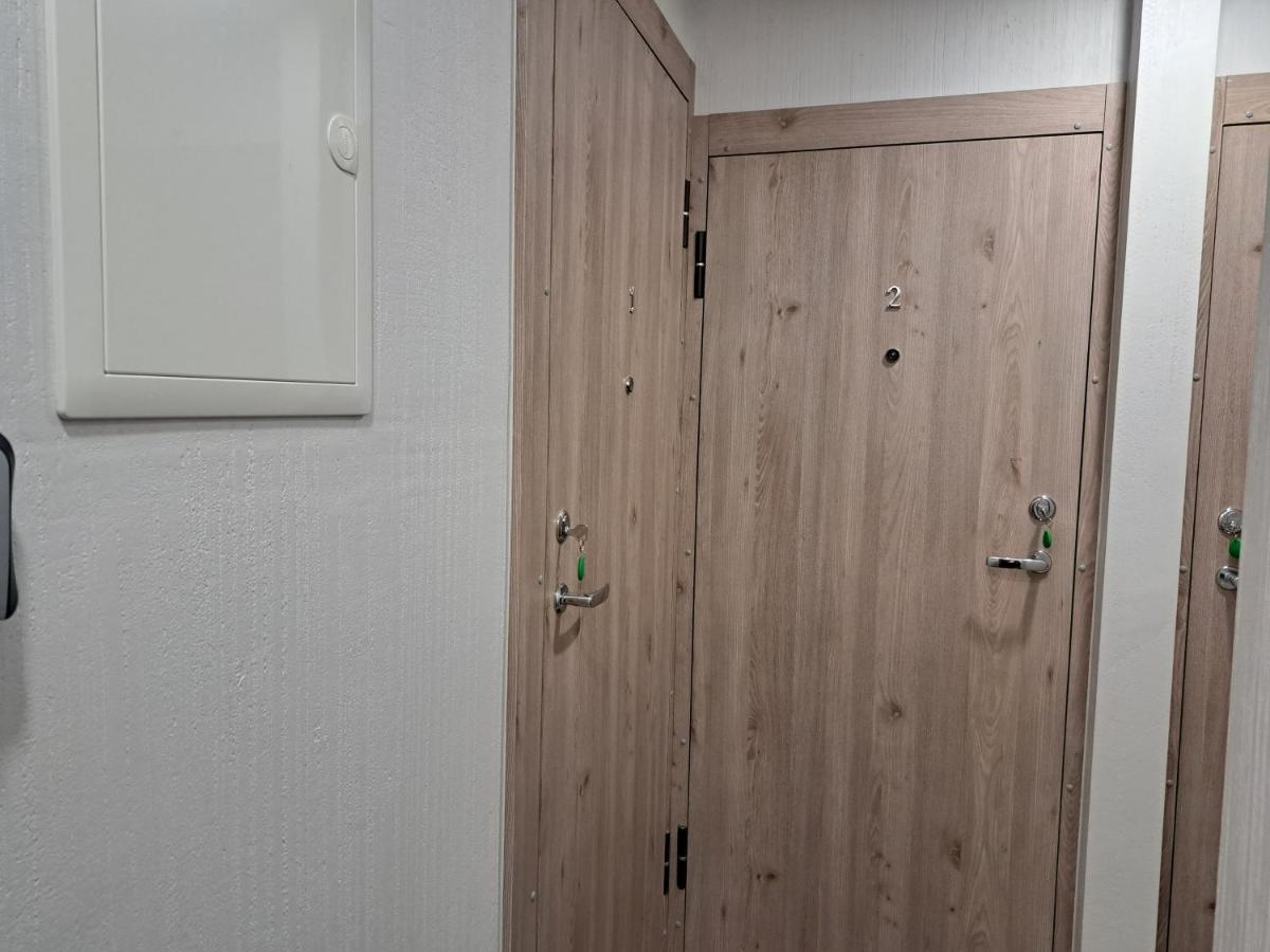 Vilnius cozy apartment By the river With balcony 20min Old Town Free parking Self check in - Chambres d'hôtes Vilnius