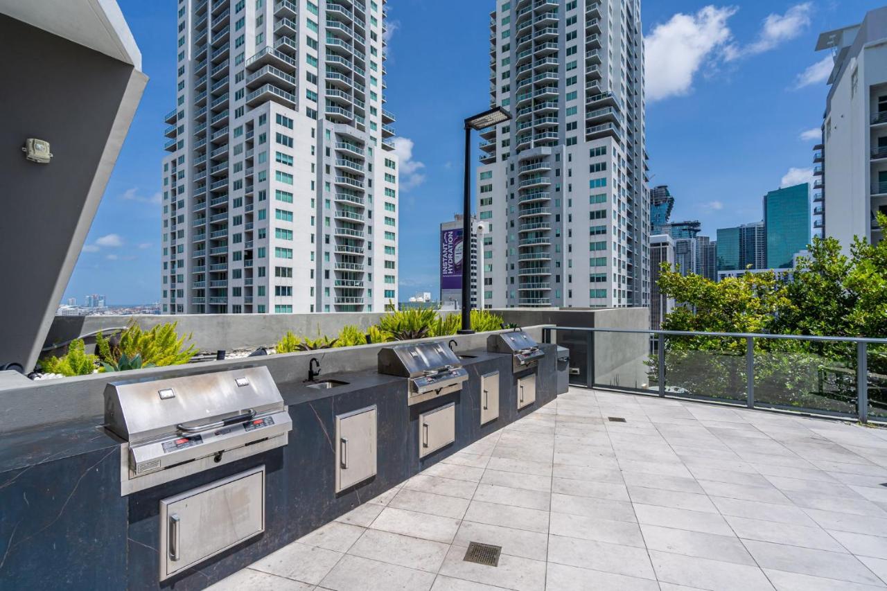 Downtown Luxe Studio Miami Skyline Retreat - B&B Miami