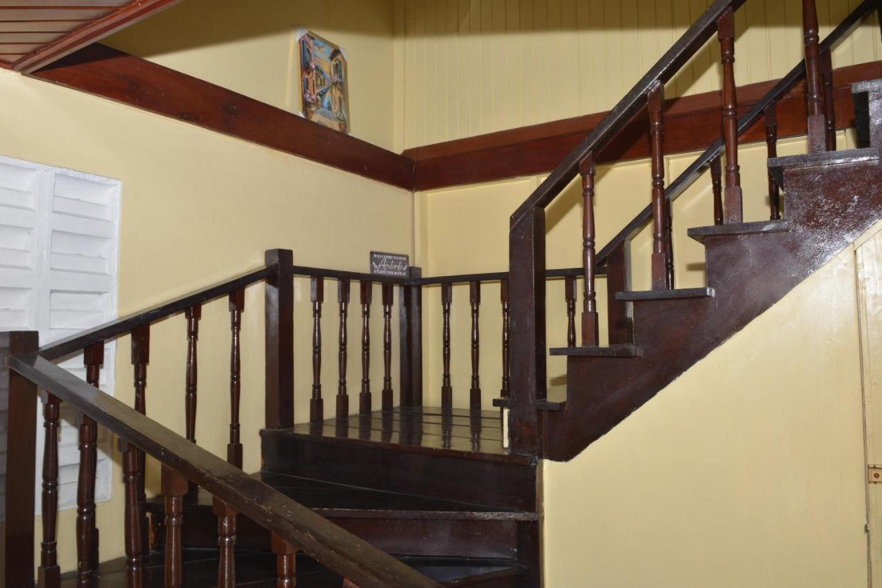 South Oasis - B&B Georgetown