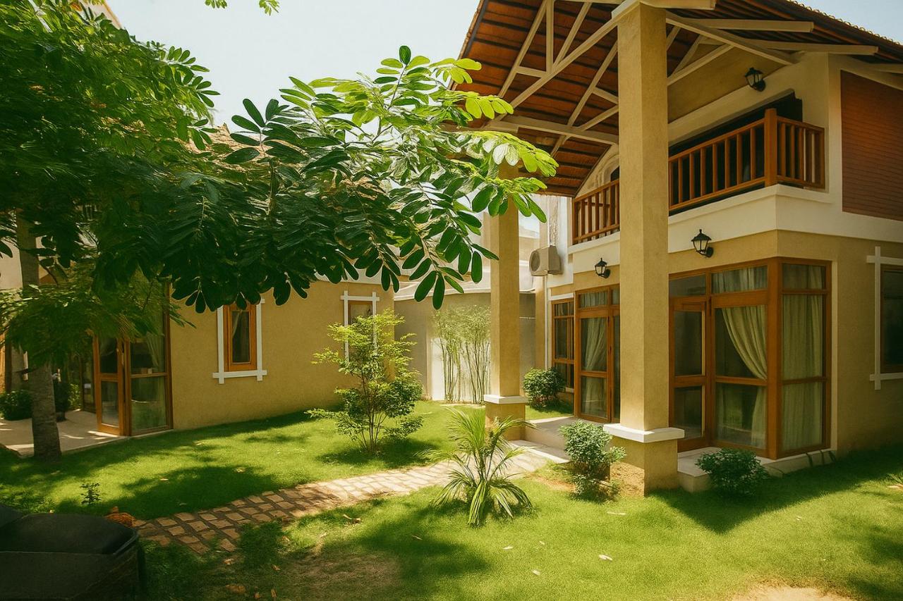 Coconut Garden Mui Ne - Bed and Breakfast Mui Ne