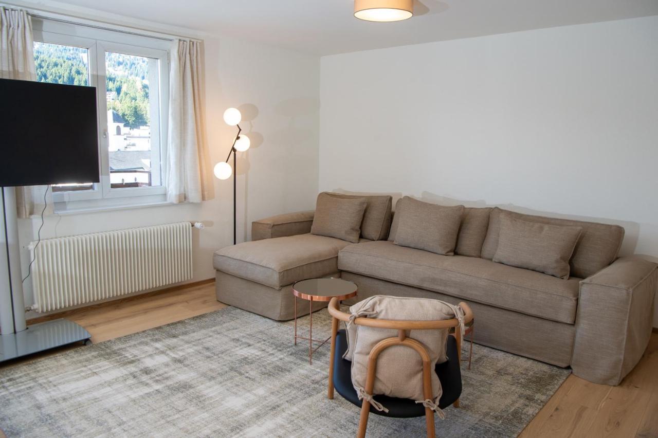 4 room apartment for 8 people Bergcafé Aurora Lenzerheide - Bed and Breakfast Lenzerheide