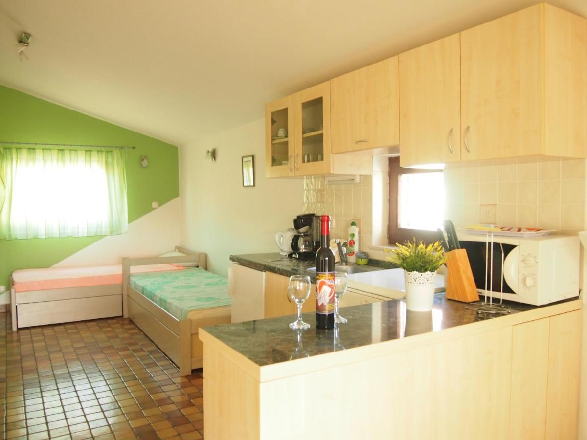 Appartamento Monolocale con Vista Mare