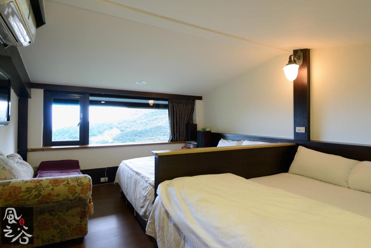 Luxury Quadruple Room with Balcony