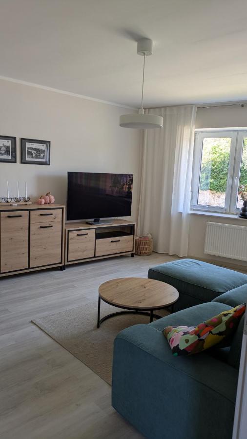 Moderne 3-Zimmer-Ferienwohnung direkt am Saaleradwanderweg - Ferienwohnung Halle (Saale)