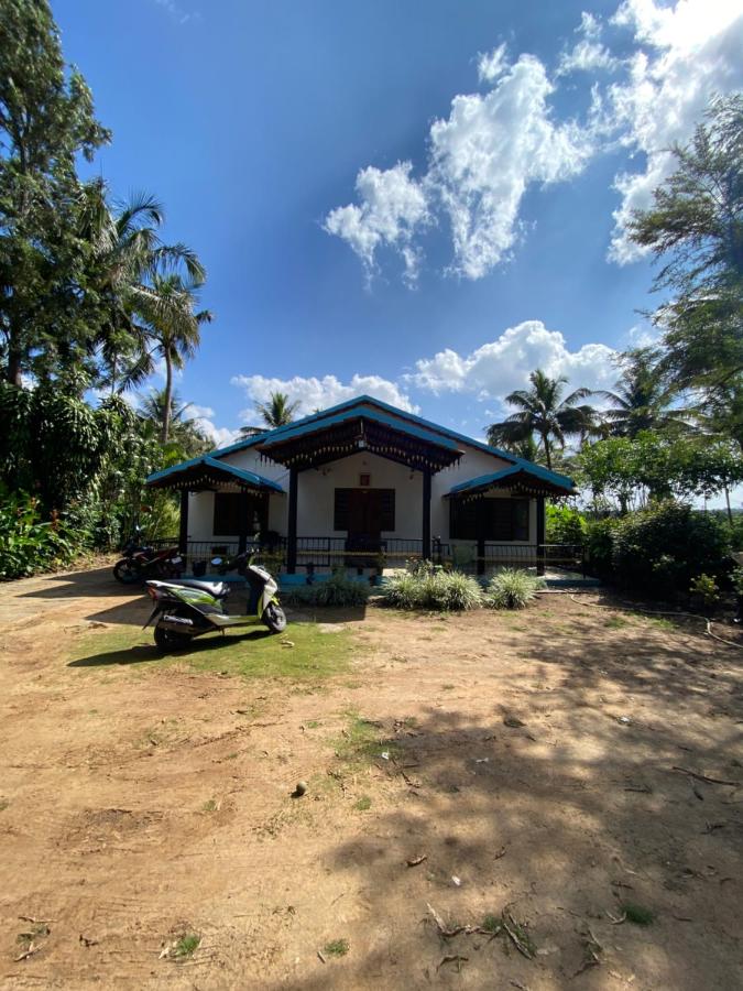 Nirvana Private Villa - B&B Kushālnagar