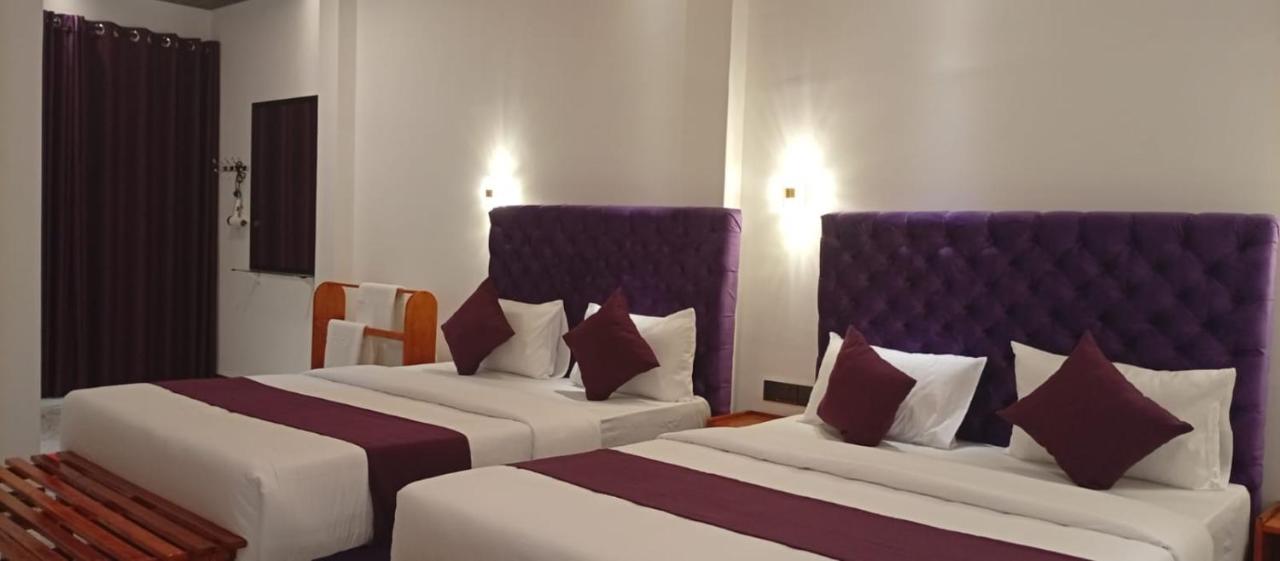 Familiekamer met Uitzicht op de Bergen