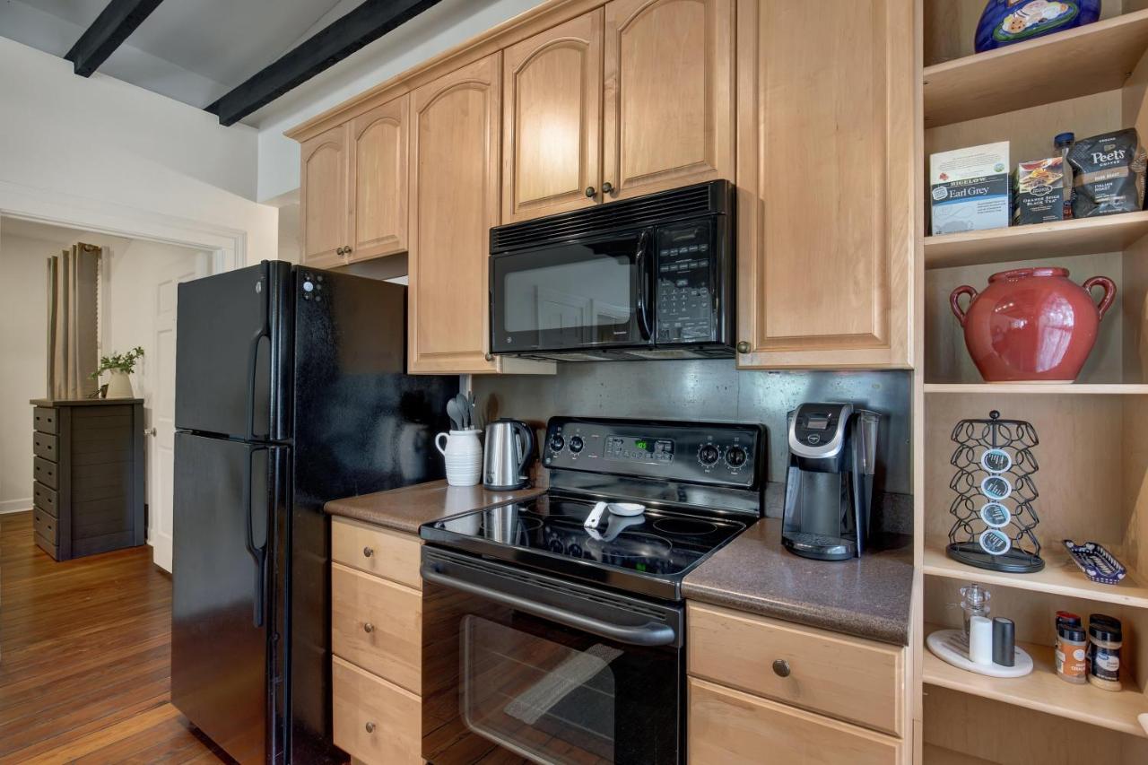 City Market Loft - 4 Bedroom - B&B Savannah