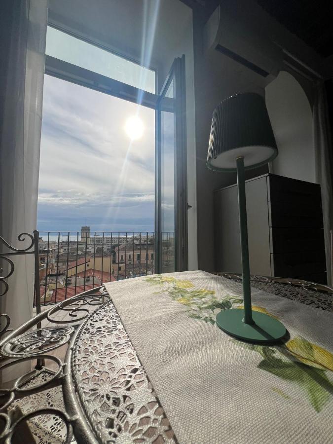 Salerno Centro Exclusive Sea View - Chambres d’hôtes Salerne