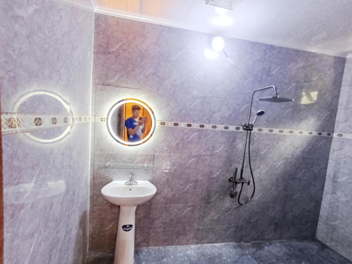 Queen Room with Garden View