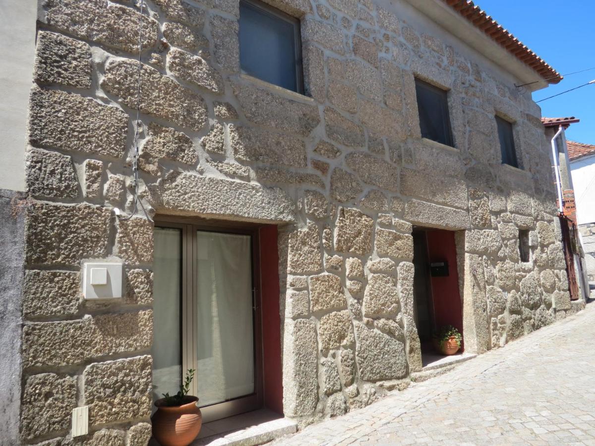 Casa do O - Alojamento Local - B&B Tábua