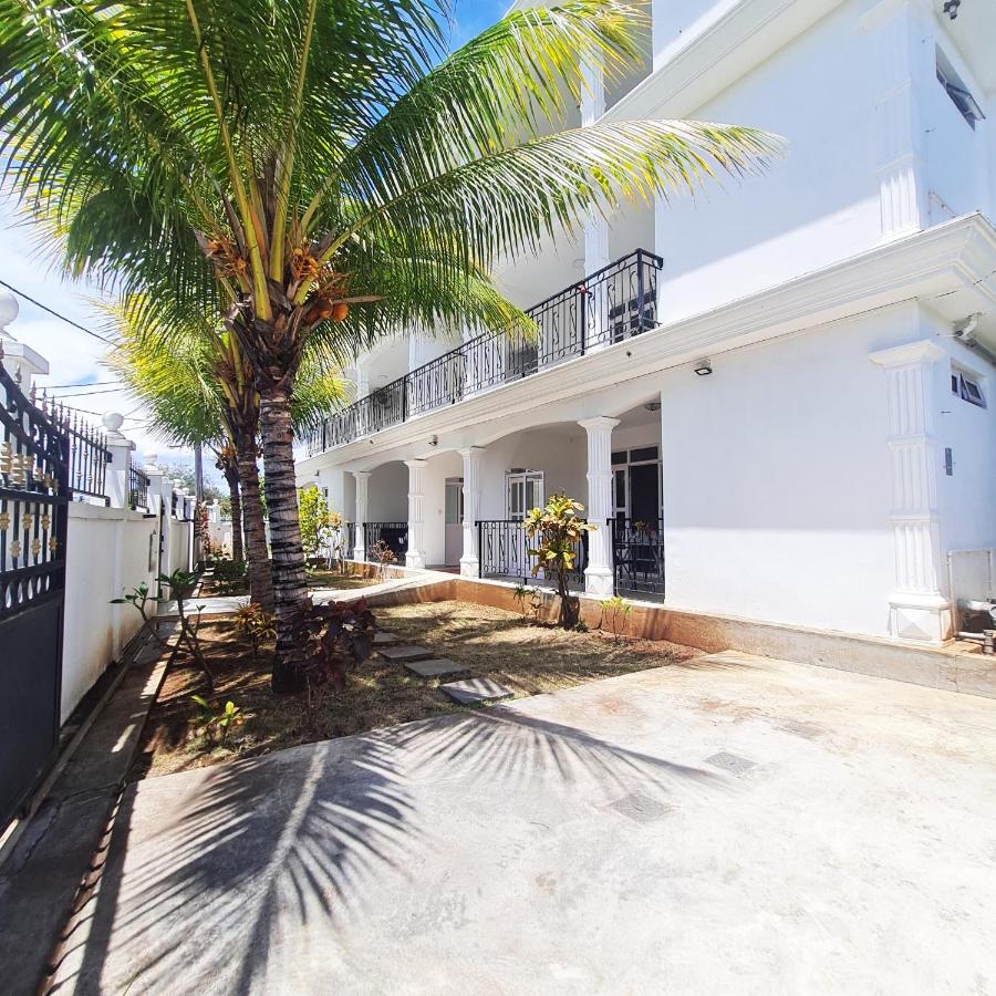 Residence Ischia - B&B Trou aux Biches