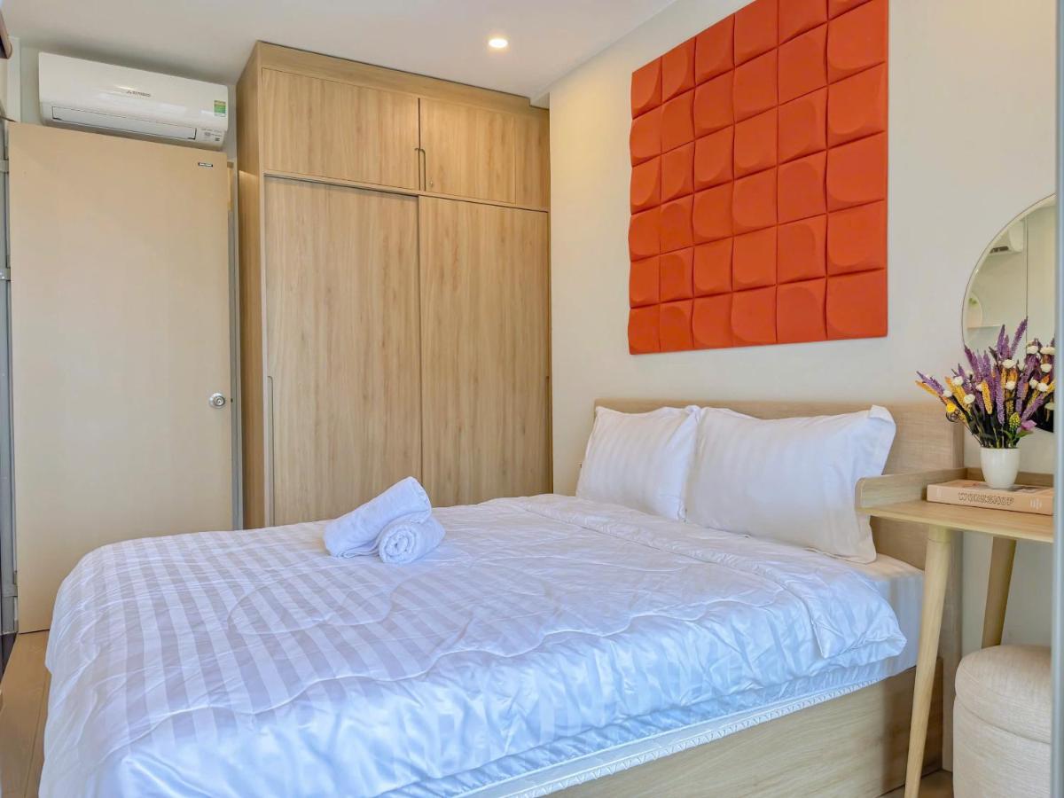 Two-Bedroom Apartment with Sea View