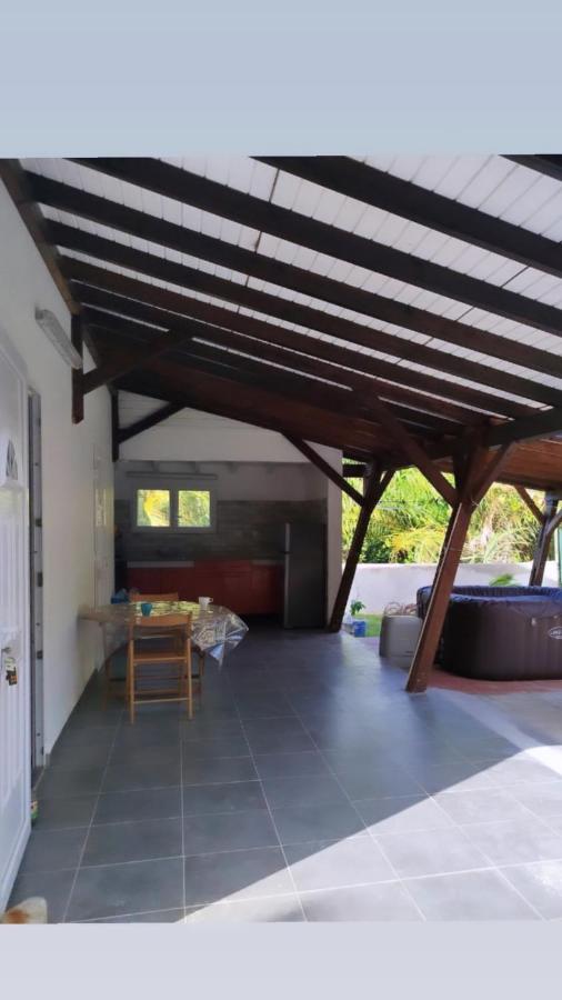 BUNGALOW Terakota - B&B Deshaies