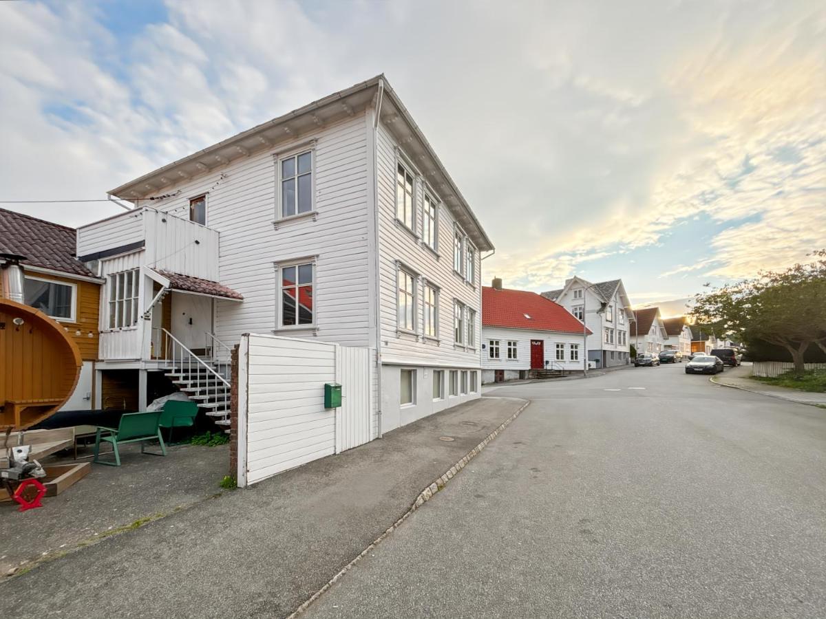 Central Scenic Escape - 2 Bedroom - Stavanger BnB 32 - B&B Stavanger