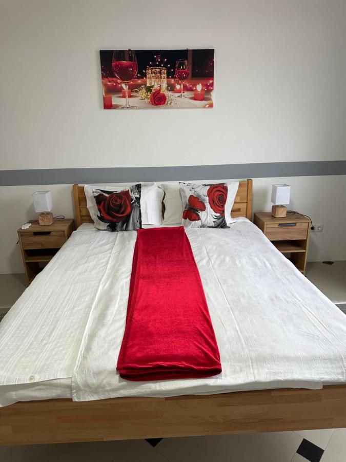 Apartmani Orhideja za 4 osobe - B&B Sanski Most